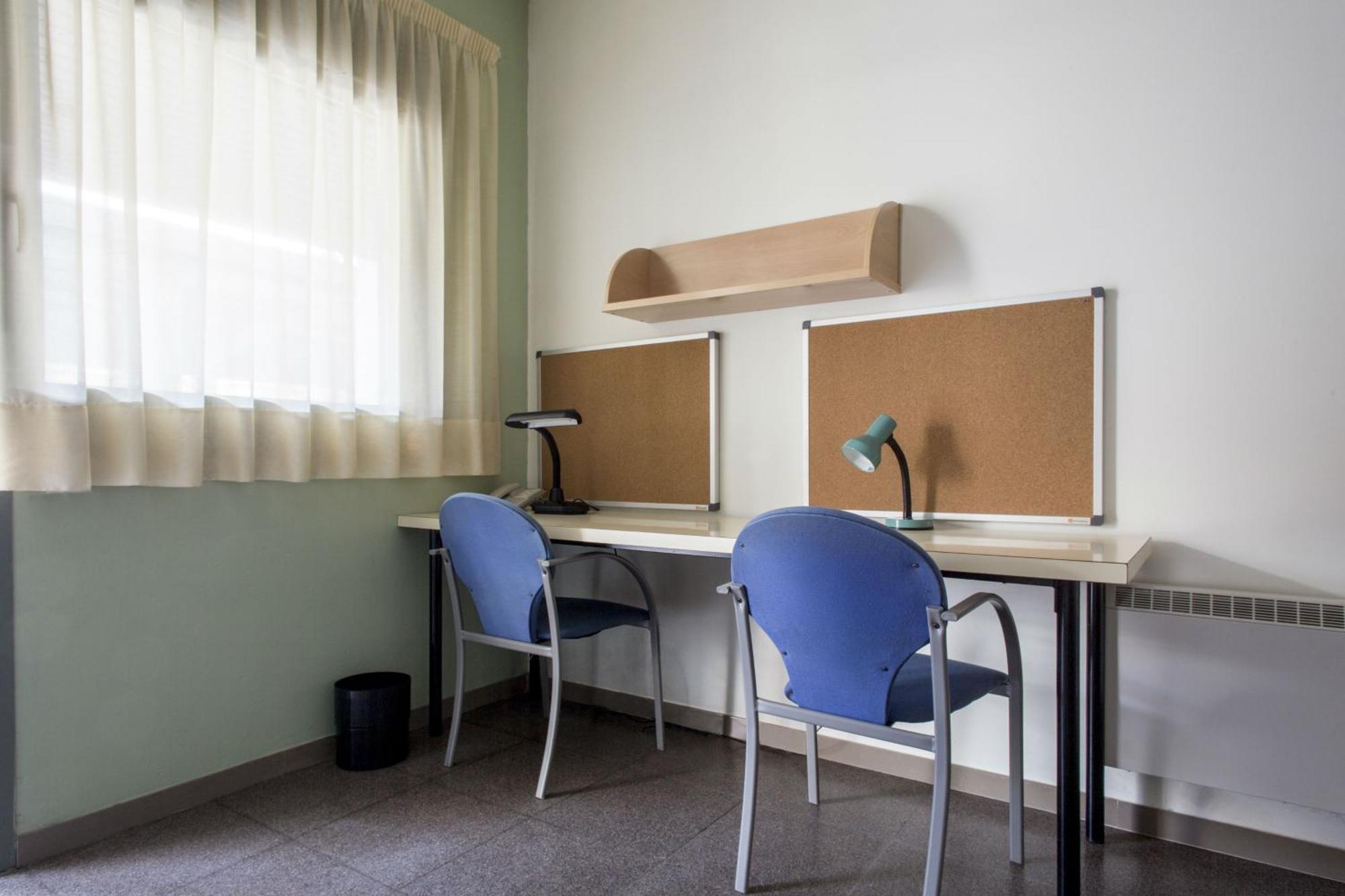 Residencia Universitaria Resa As Burgas Ourense Kamer foto